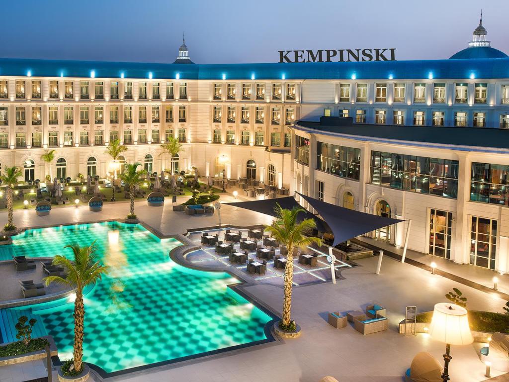Hotel Kempinski desde el aire