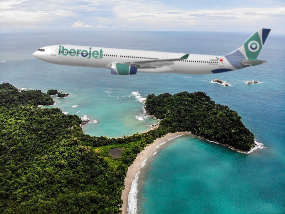 Iberojet, avión sobrevolando Costa Rica