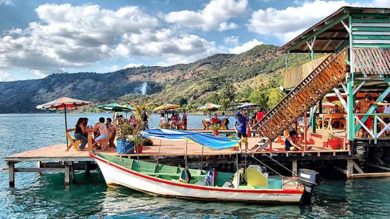 El Salvador registra cifras récord en turismo
