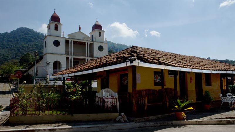 Aumenta el turismo en El Salvador