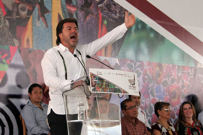  Renuncia José Zorrilla a la Secretaría de Turismo de Oaxaca
